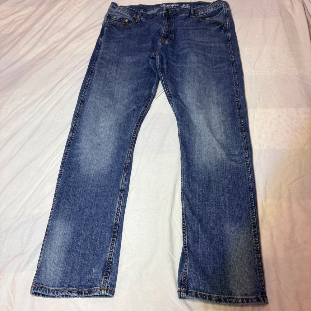 Wrangler Retro Slim Straight Jeans Mens 40x34 Medium Wash Denim WLT88BZ Blue
